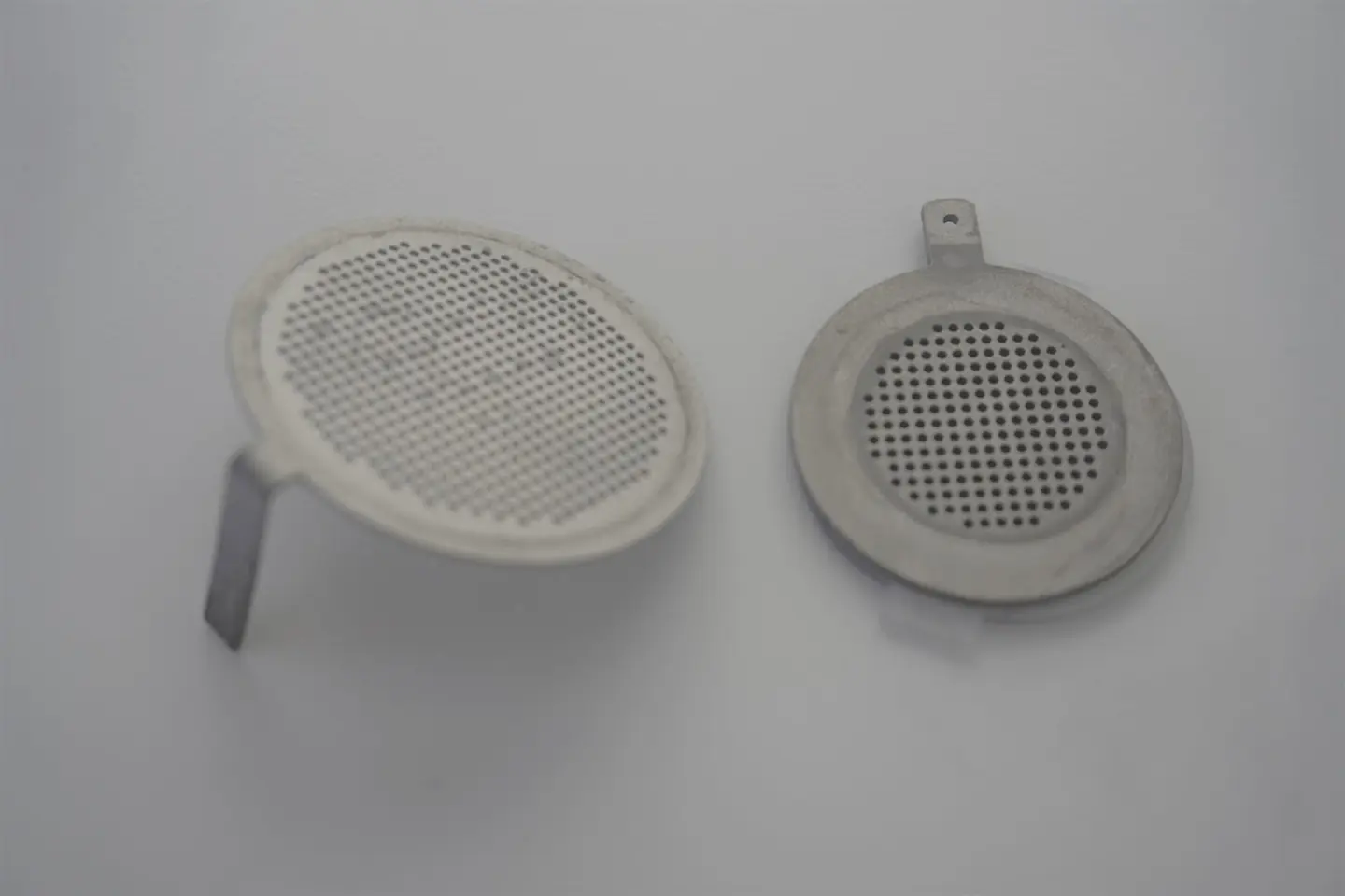 Schrägansicht von PHYFLOW H88 und Marktproben-Elektrolyseplatten